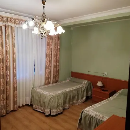 招待所 拉斯帕旅馆 2*